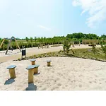 Polanki Aqua Z Bezplatnym Basenem, Bawialnia I Fitness Lägenhet