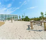 Polanki Aqua Z Bezplatnym Basenem, Bawialnia I Fitness Kołobrzeg