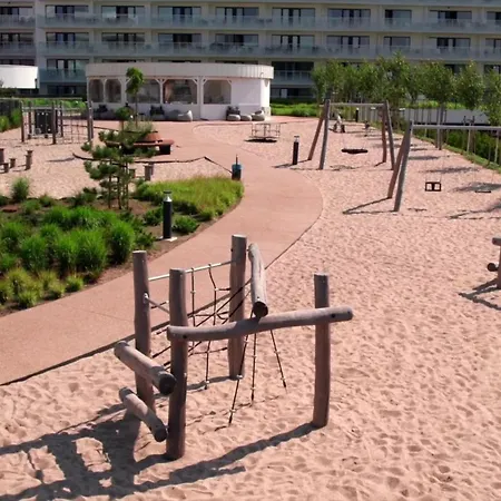 Polanki Aqua Z Bezplatnym Basenem, Bawialnia, Parkingiem I Fitness 科沃布热格